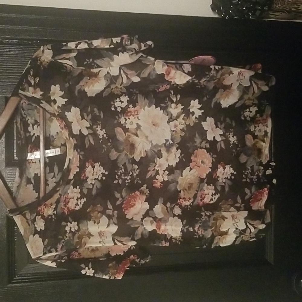 Women's Love Charm Floral Camisole; Black Green Pink Burgundy & White; Size XL